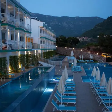 Hotel Sertil Deluxe & - Adult Only 4*